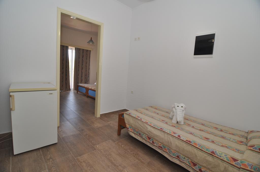 Hollywood Suites Tigaki Kültér fotó