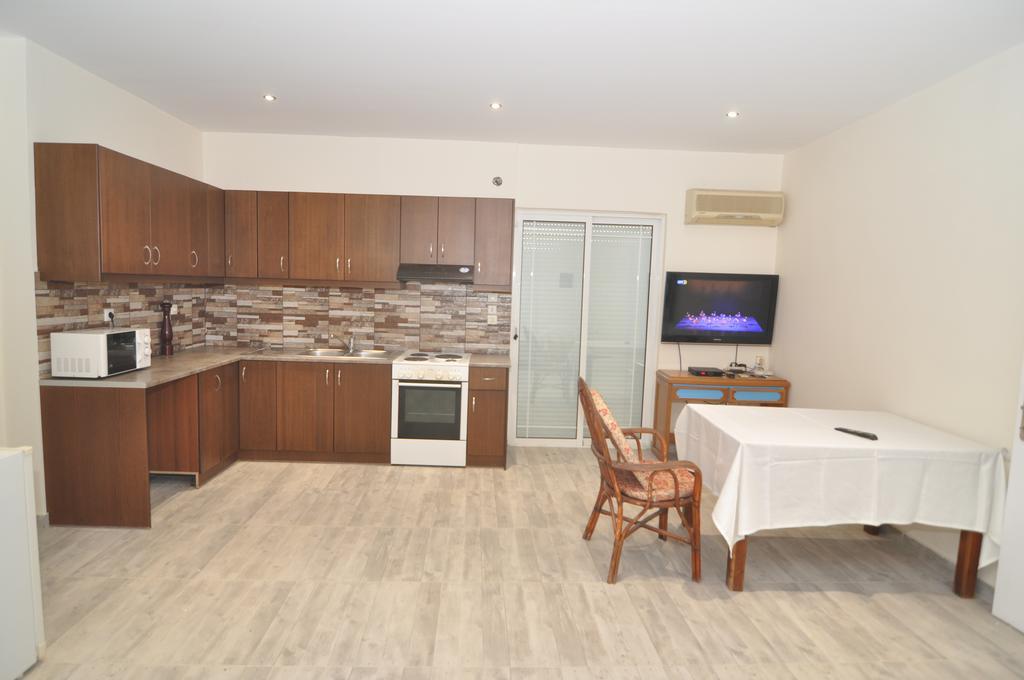 Hollywood Suites Tigaki Kültér fotó