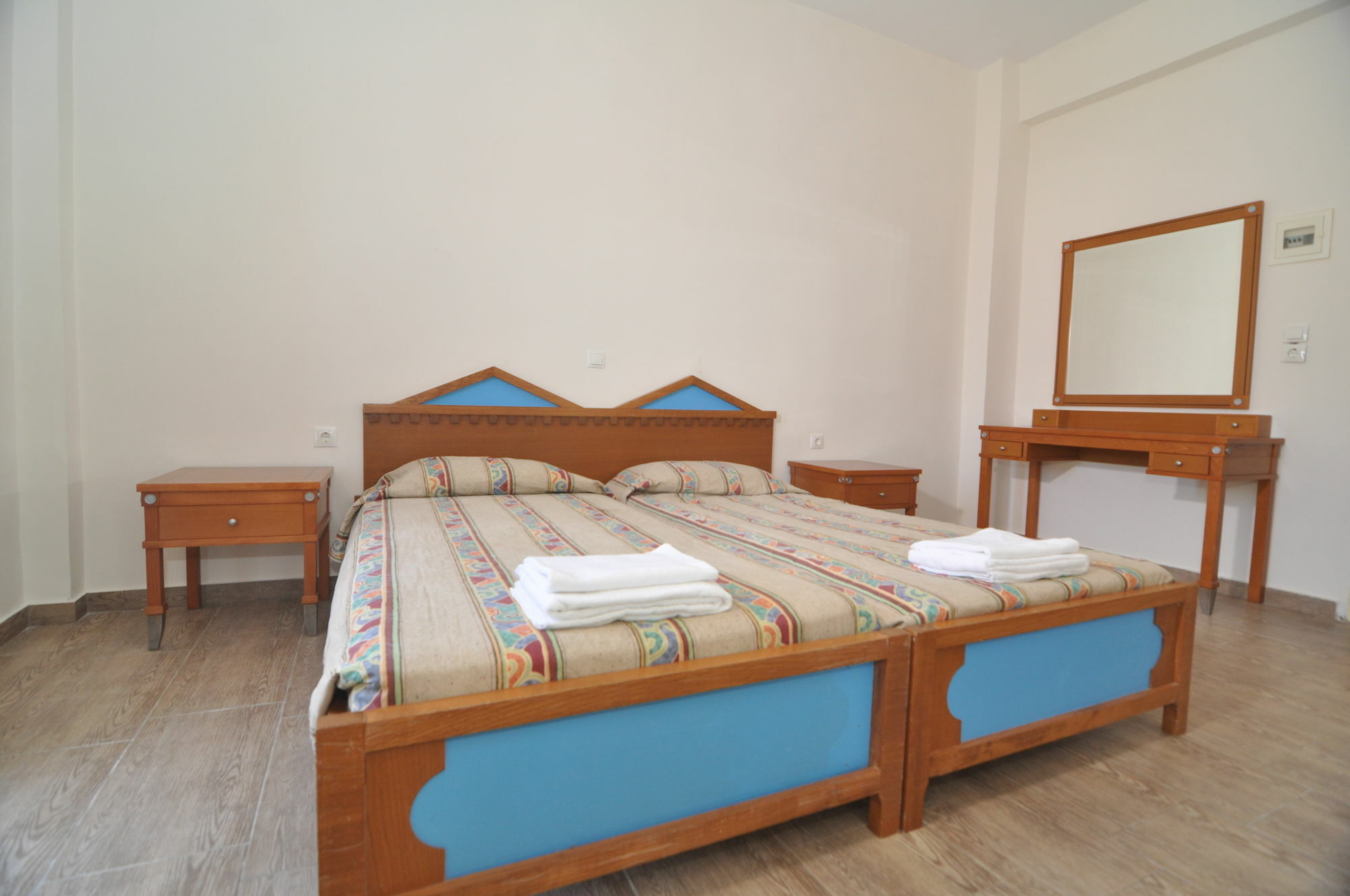Hollywood Suites Tigaki Kültér fotó