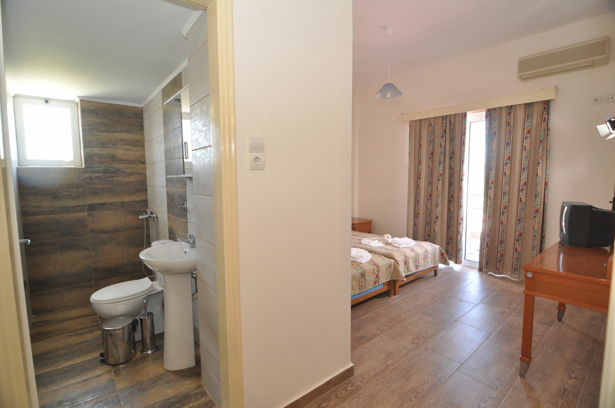 Hollywood Suites Tigaki Kültér fotó